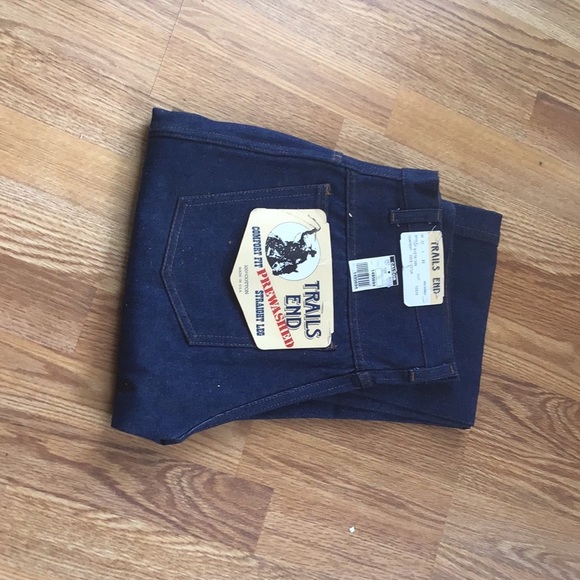 Jeans - Picture 5 of 11